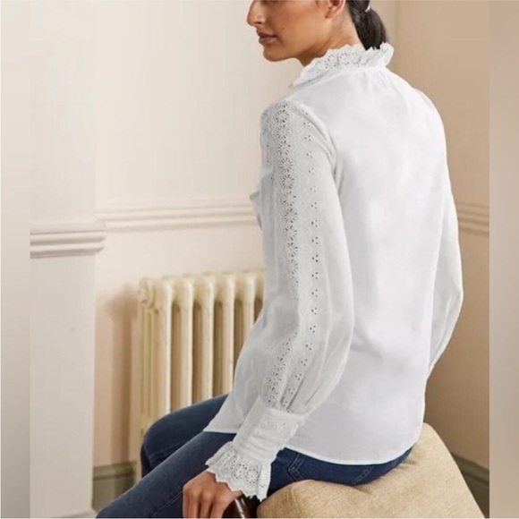 BODEN Broderie Trim Blouse White Eyelet Size US6 - Picture 2 of 11